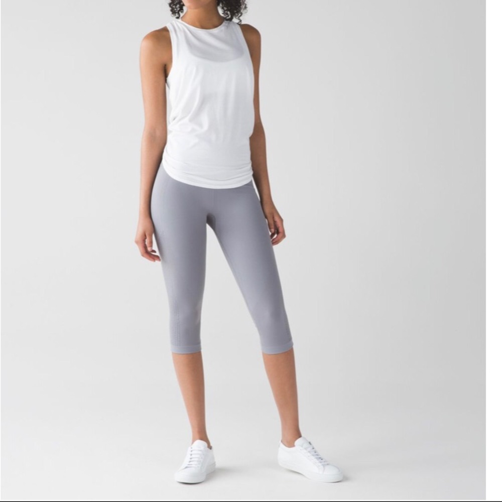Flow & go crop in battleship grey